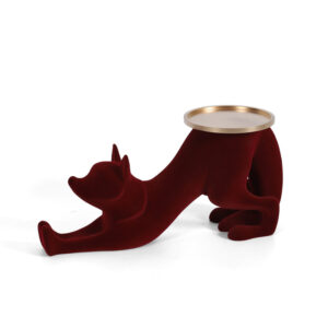 Tượng mèo bọc nhung đỏ