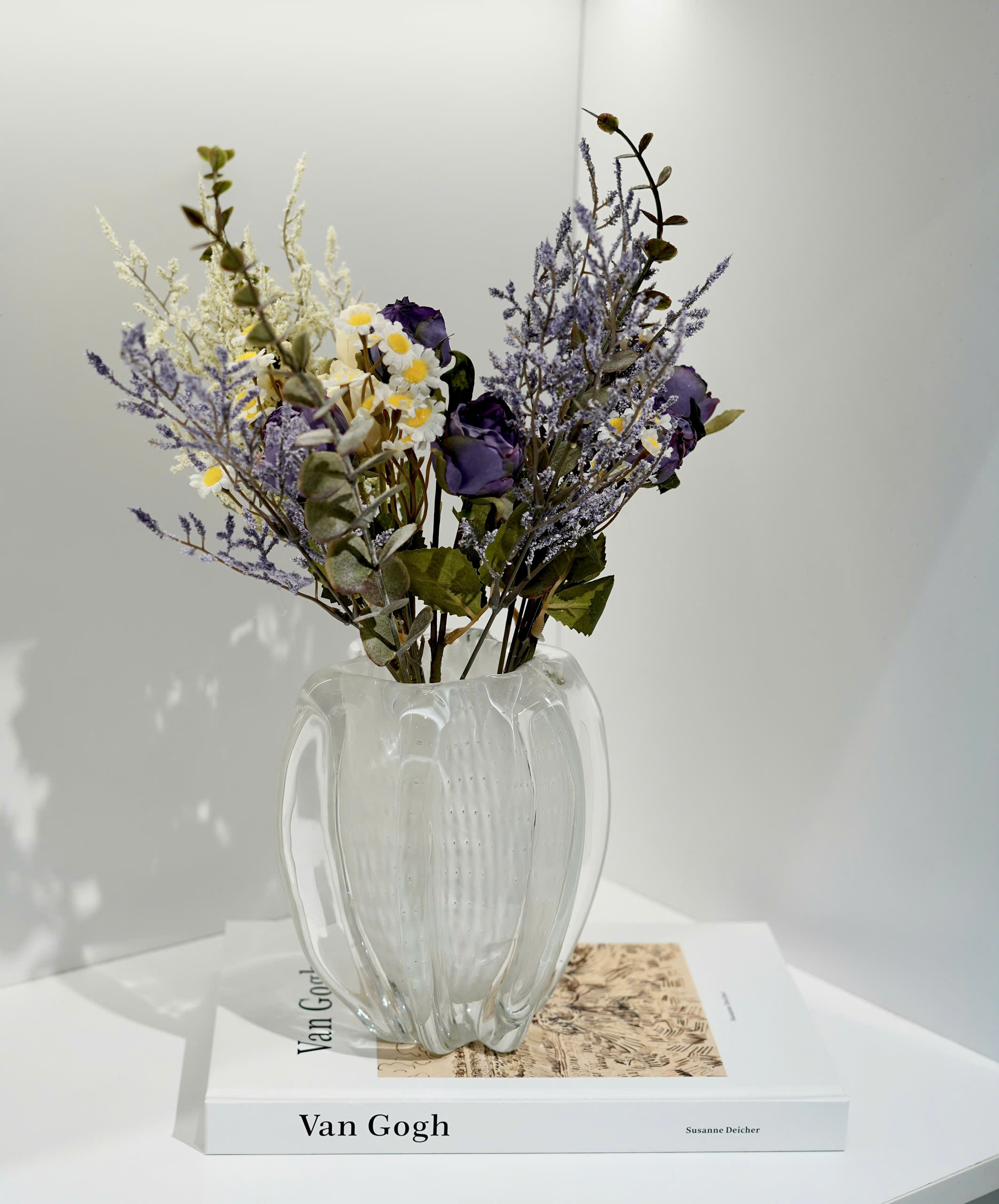 bình hoa tuyết ngọc lưu quang