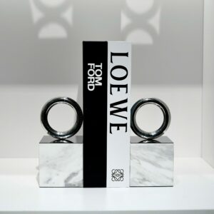 Chặn sách Silver Ring