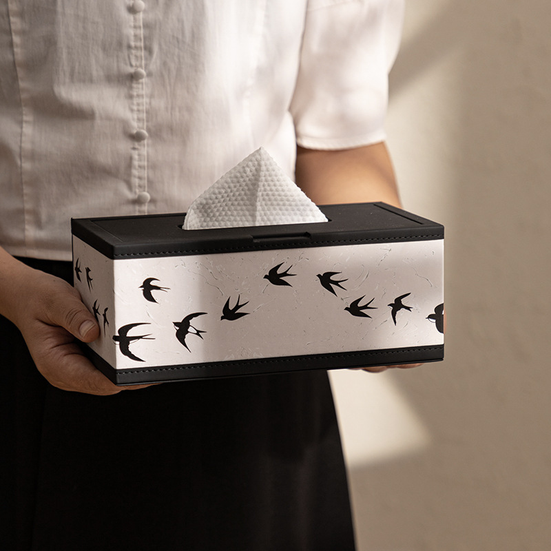 hộp giấy én xuân